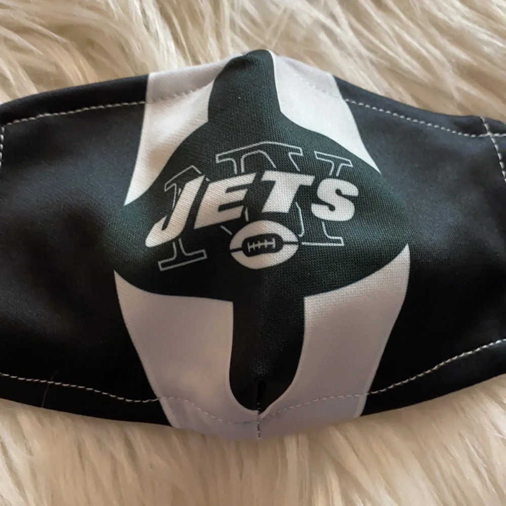 New without tags New York jets face mask
